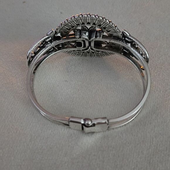 Boho cuff style bracelet - Picture 5 of 10